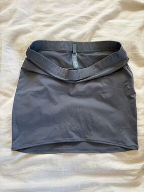 SKIMS Swim Dark Gray Standard Skirt